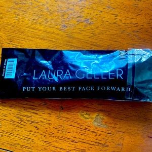 Laura Geller "put your best face forward" brush. Brand new and Unopened!